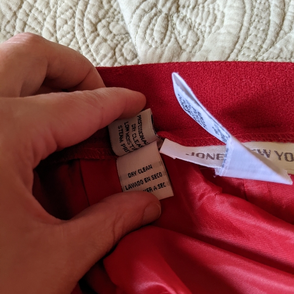 Red Jones New York Wool crepe cuffed dress pants 12 - Picture 3 of 6